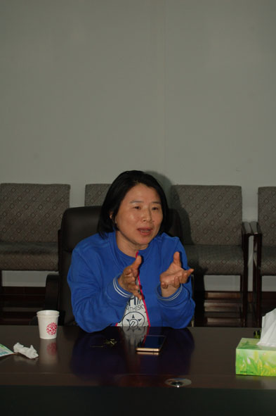 3-1:白城市林業(yè)局匯報推廣體系建設(shè)和學(xué)會工作情況 (2)a.jpg